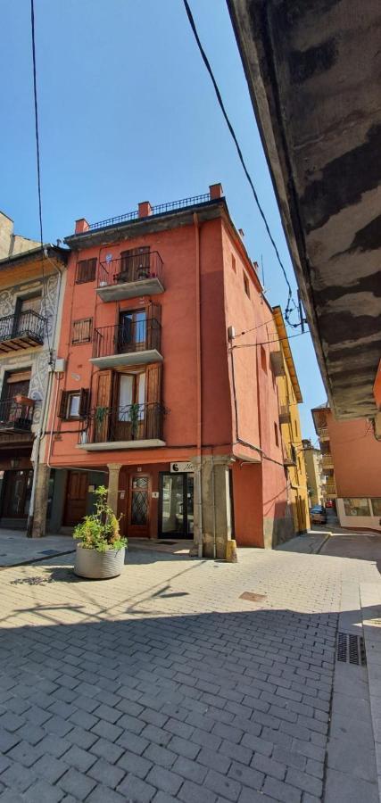 Apartamento Con Encanto Tipico Cereta Centro Puigcerdà 외부 사진